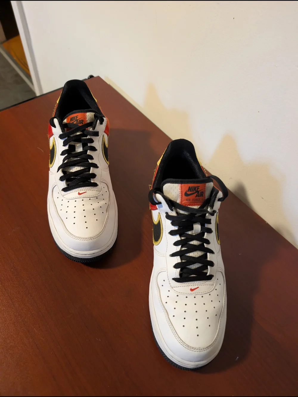 Nike Low-Top Sneakers in White, Black, Red & Yellow